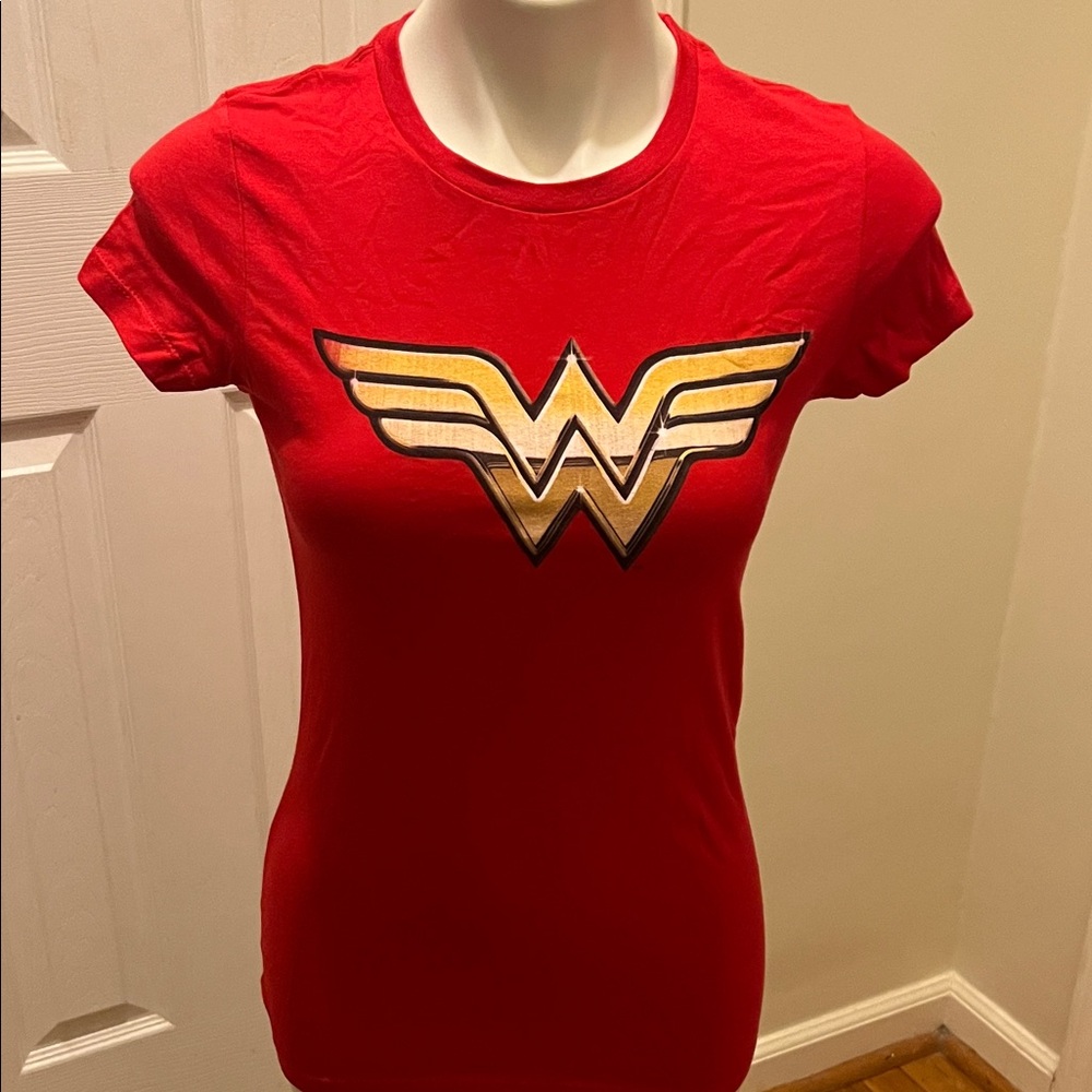 Women's Red Logo Short Sleeve Tee